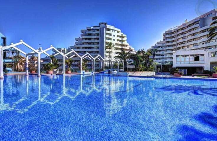 Benal beach suite, estudio con parque acuático y vistas al mar. Benalmádena Esterno foto