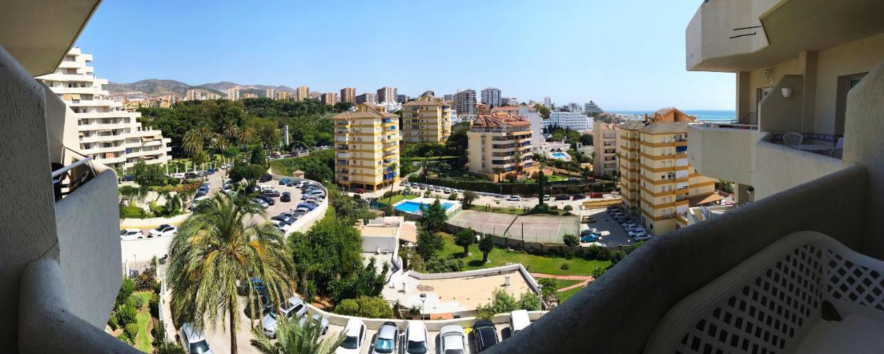 Benal beach suite, estudio con parque acuático y vistas al mar. Benalmádena Esterno foto