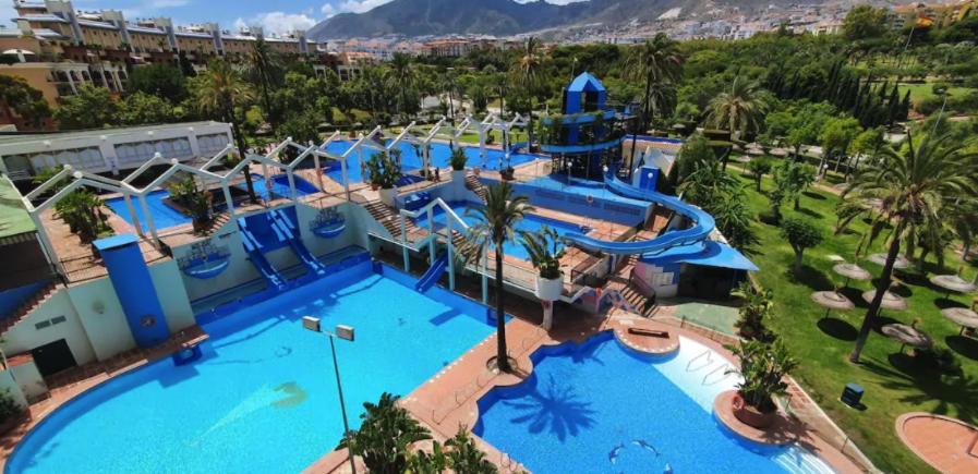 Benal beach suite, estudio con parque acuático y vistas al mar. Benalmádena Esterno foto