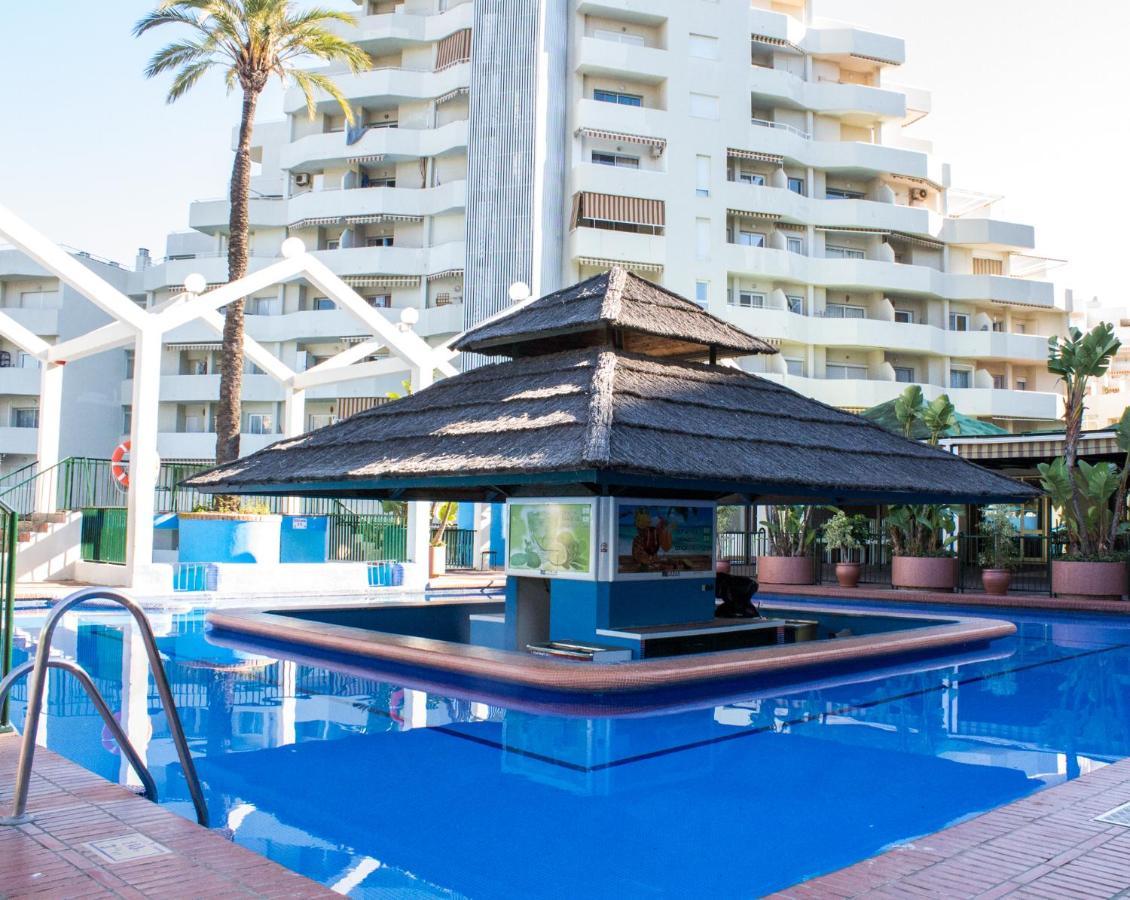 Benal beach suite, estudio con parque acuático y vistas al mar. Benalmádena Esterno foto