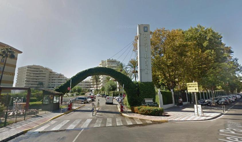 Benal beach suite, estudio con parque acuático y vistas al mar. Benalmádena Esterno foto